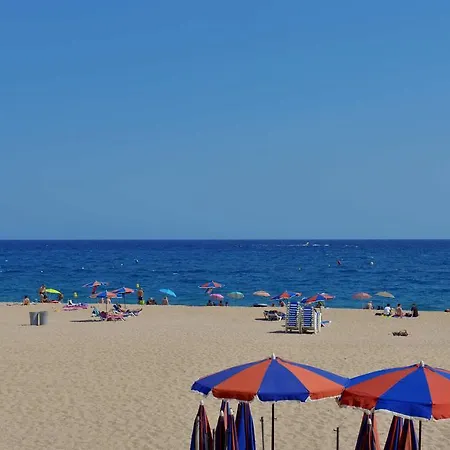 Tropic Seafront Льорет-де-Мар